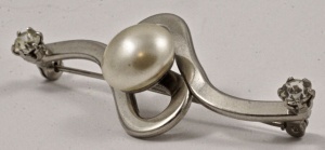 Vintage David Grau Silver Tone Faux Pearl and Diamante Brooch
